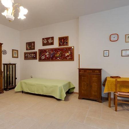 Casa Vacanze Maria ボーザ エクステリア 写真