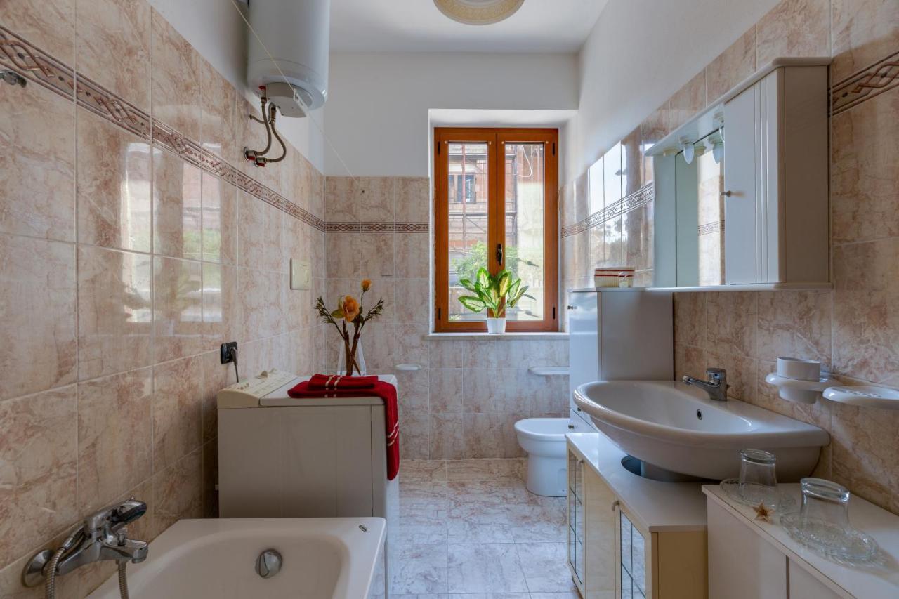 Casa Vacanze Maria ボーザ エクステリア 写真